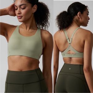 {Athleta} Advance Sports Bra in Green - Women's 34B - NWT